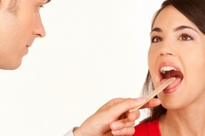 Ung thư lưỡi – bệnh lý răng miệng gây nguy hiểm cho người bệnh