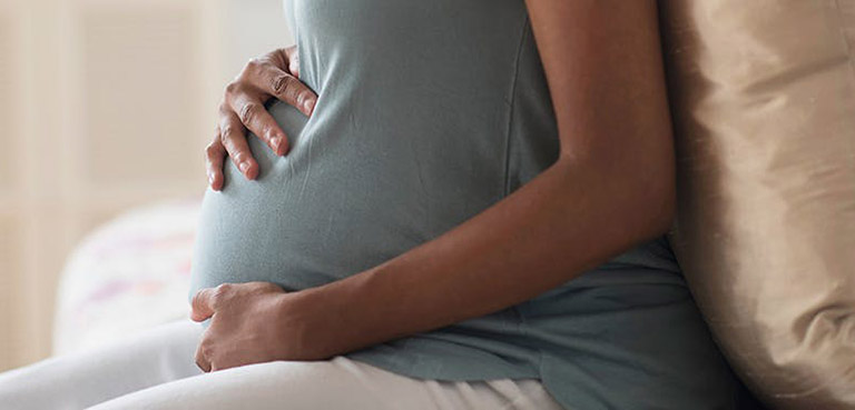 Đau dạ dày khi mang thai – Biểu hiện và cách chữa an toàn