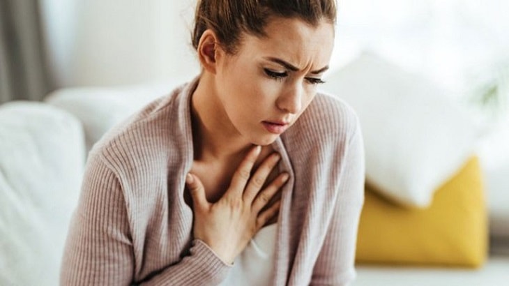 Tức ngực khó thở xuất hiện khi nào? Có nguy hiểm không và cách điều trị