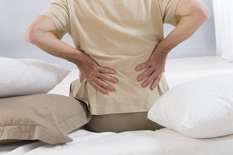 Đau nhức lưng khi ngủ có phải dấu hiệu của bệnh nghiêm trọng?