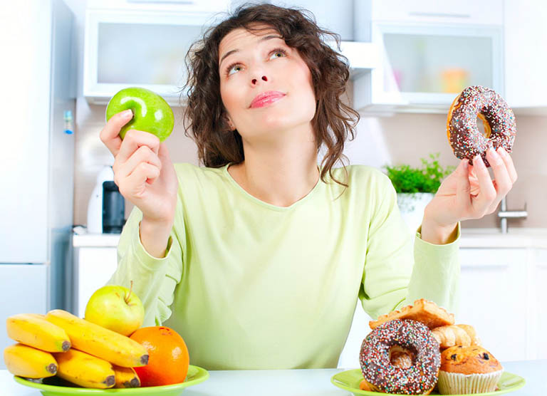 Sau khi nội soi dạ dày xong nên ăn gì, tránh gì?