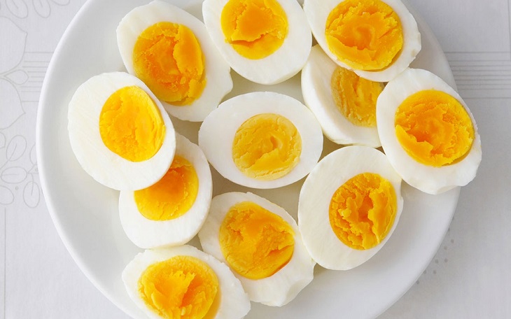 Ho có nên ăn trứng? Lưu ý quan trọng để bệnh nhanh khỏi