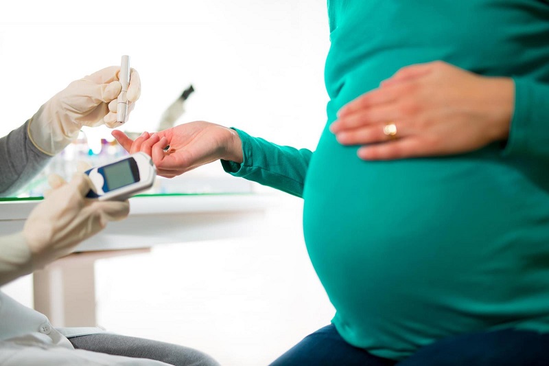 Tiểu đường thai kỳ có nguy hiểm không? Dấu hiệu nhận biết và cách trị