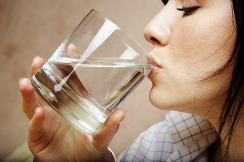 Nguy cơ ung thư từ việc uống nước đun sôi