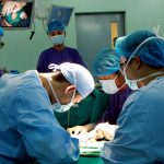 Bệnh nhân bị dao đâm thủng tim, tràn dịch màng phổi được cứu sống
