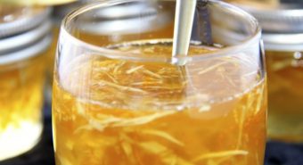 Điều trị bệnh ung thư phổi bằng mật ong và gừng