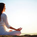 Thiền và yoga giúp hỗ trợ điều trị ung thư
