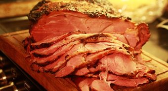 Thịt hun khói, gà bỏ da có gây ung thư bàng quang?