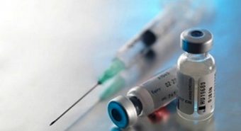 Tiến hành thử nghiệm vắc xin chống ung thư trên người