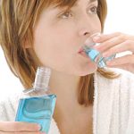 Nguy cơ ung thư miệng vì dùng nước súc miệng thường xuyên?