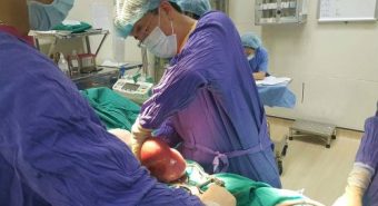 Phẫu thuật thành công 20 khối u mỡ trong ổ bụng bệnh nhân